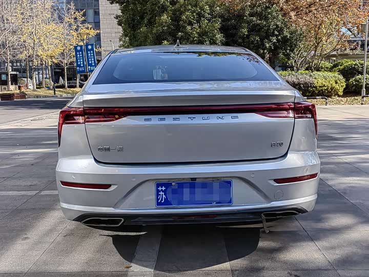 Фото 4 - Bestune B70