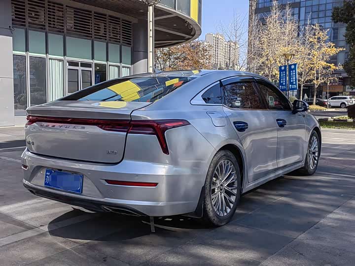 Фото 5 - Bestune B70