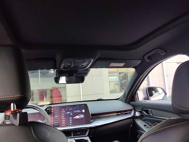 Фото 18 - Haval F7 (Monster)