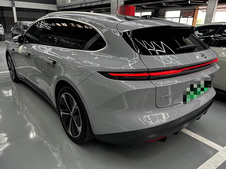 Фото 16 - Nio ET5T