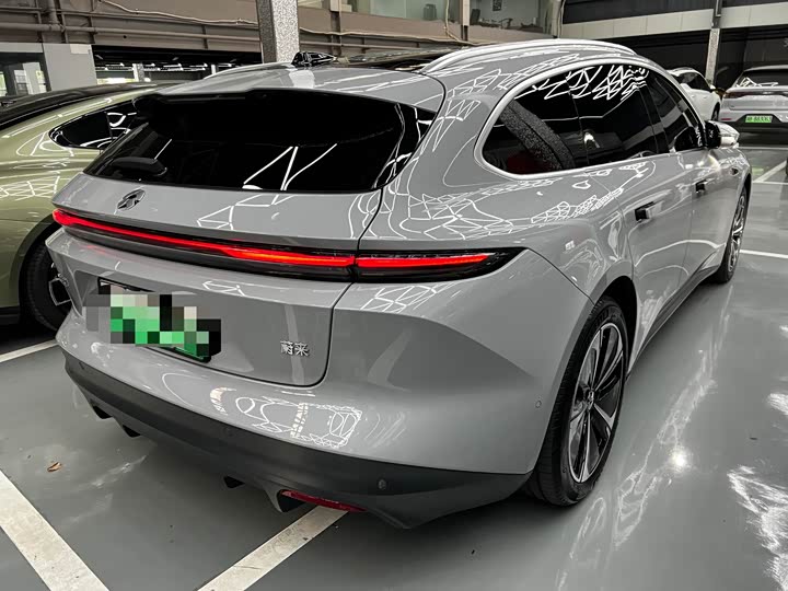 Фото 18 - Nio ET5T