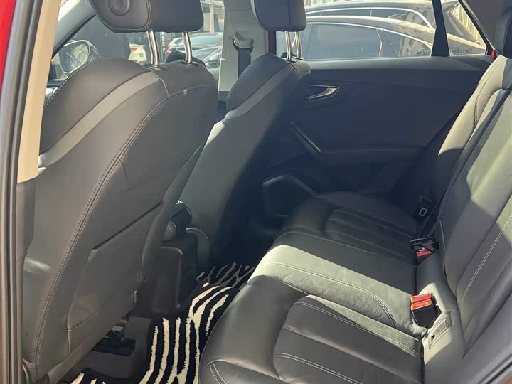 Фото 5 - Audi Q2L