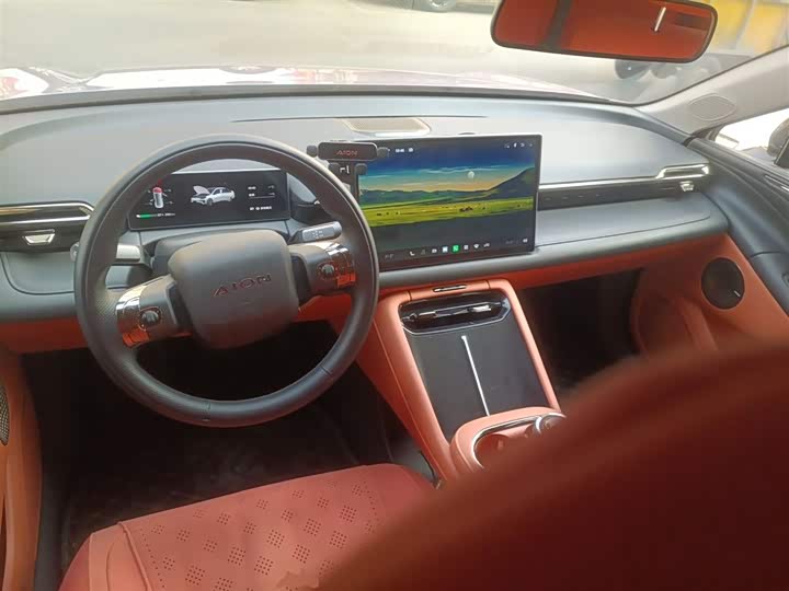 Фото 10 - GAC Aion RT