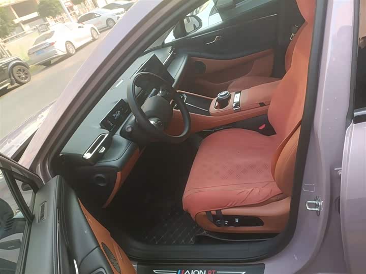 Фото 15 - GAC Aion RT