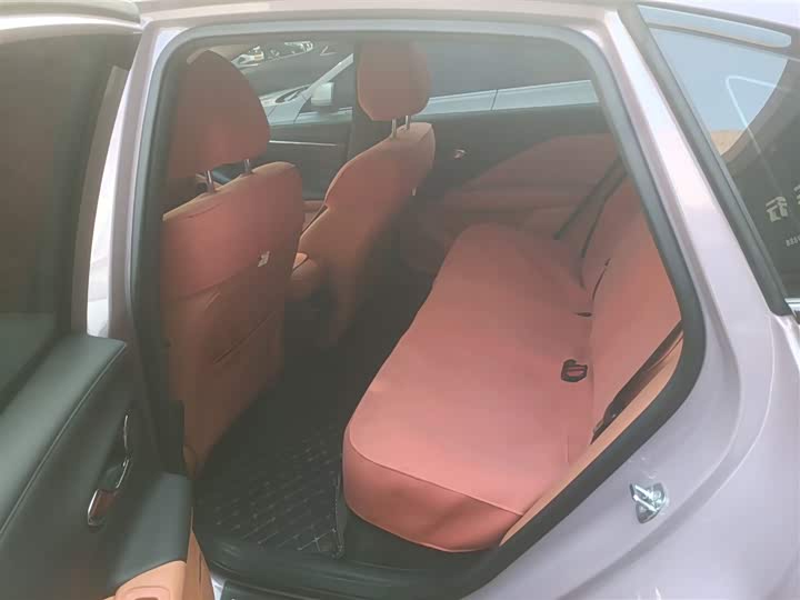 Фото 17 - GAC Aion RT