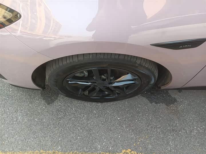 Фото 23 - GAC Aion RT