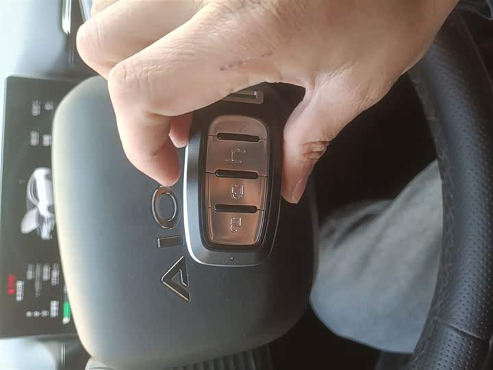 Фото 9 - GAC Aion RT