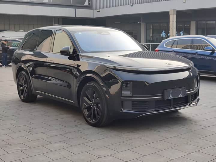 Фото 3 - LiXiang L8