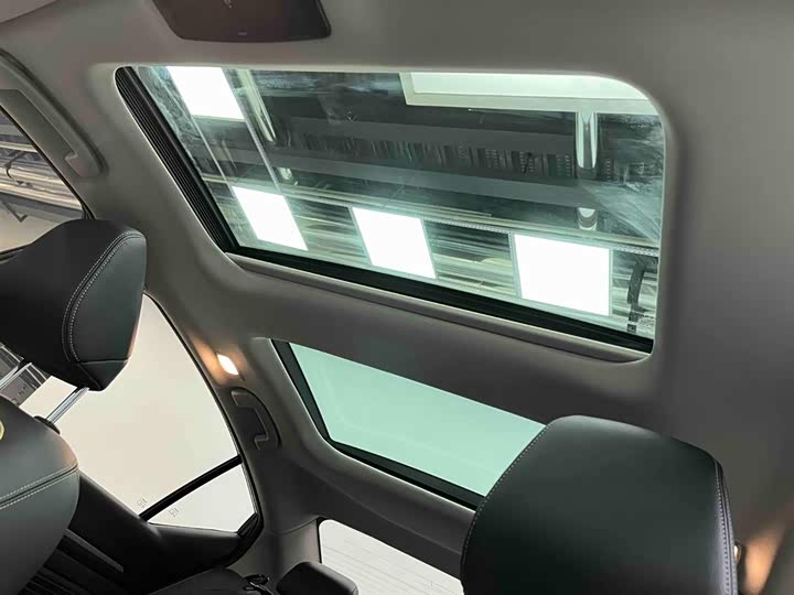 Фото 9 - Nissan Teana