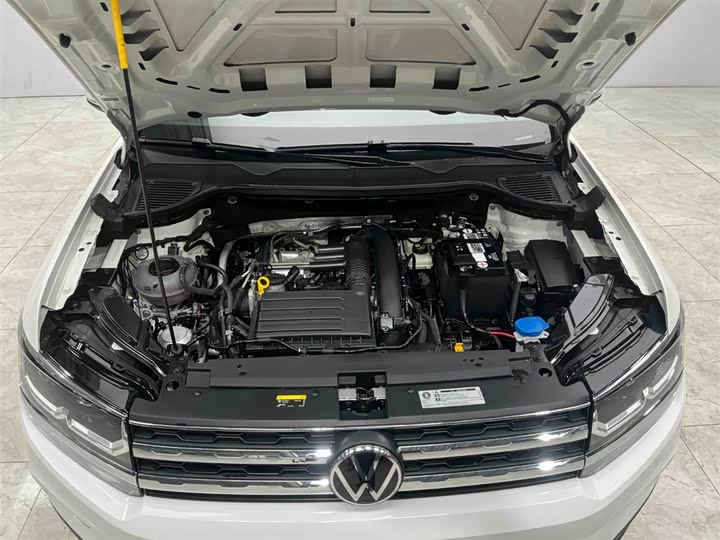 Фото 20 - Volkswagen Tharu