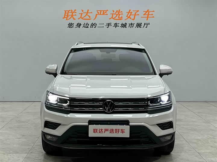 Фото 21 - Volkswagen Tharu