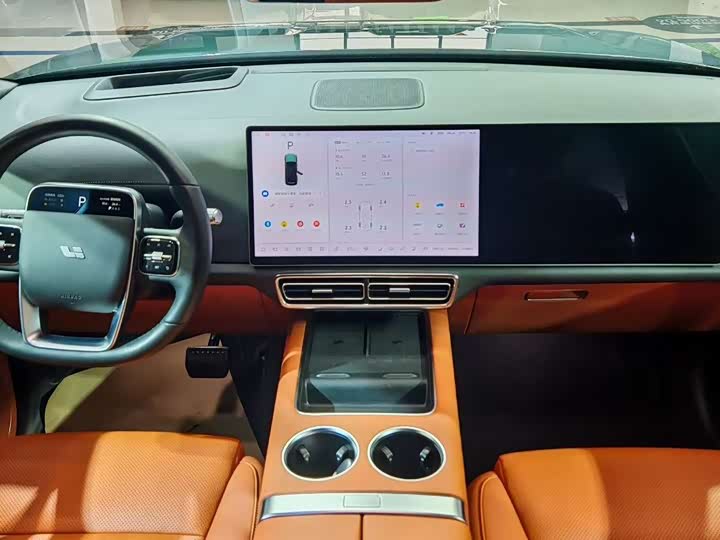 Фото 4 - LiXiang L8