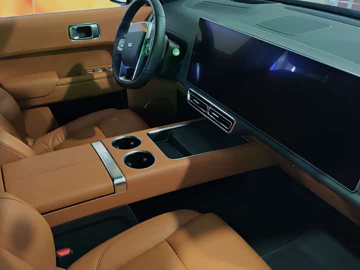 Фото 5 - LiXiang L8