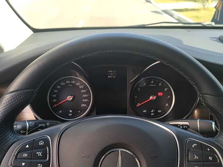 Фото 6 - Mercedes-Benz V-Class