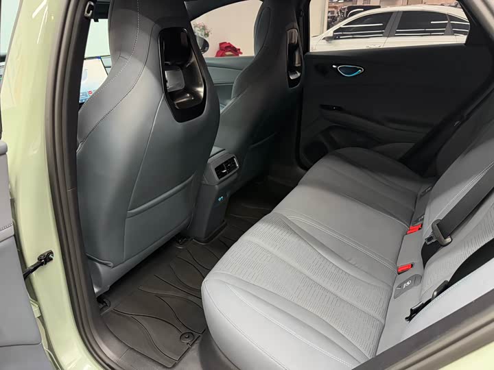 Фото 8 - BYD Seal 06 GT