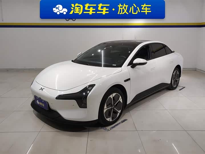 Фото 1 - XPeng Mona M03