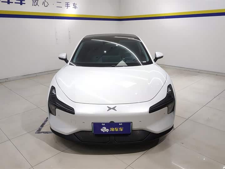 Фото 2 - XPeng Mona M03