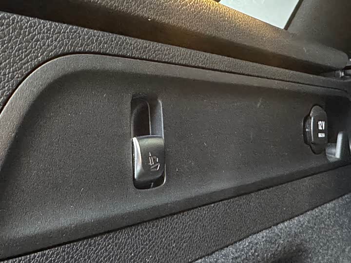 Фото 27 - Mercedes-Benz GLC-Class