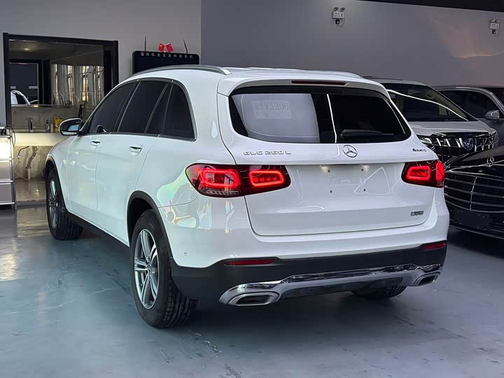 Фото 4 - Mercedes-Benz GLC-Class