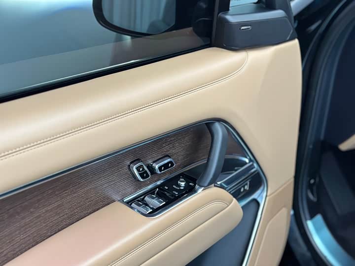 Фото 19 - Land Rover Range Rover