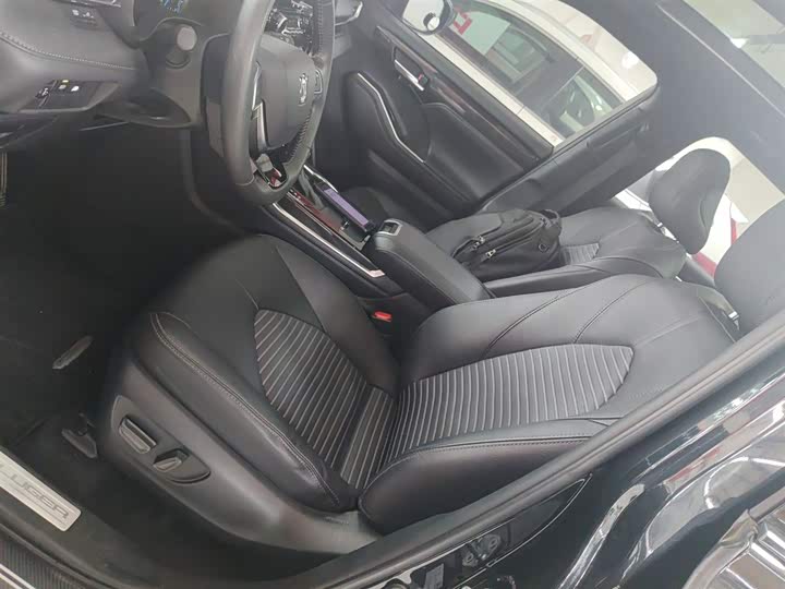 Фото 14 - Toyota Crown Kluger