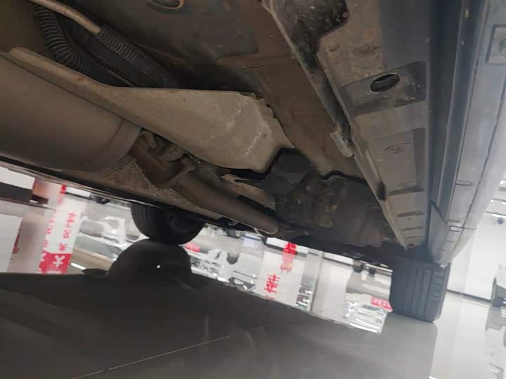 Фото 20 - Toyota Crown Kluger