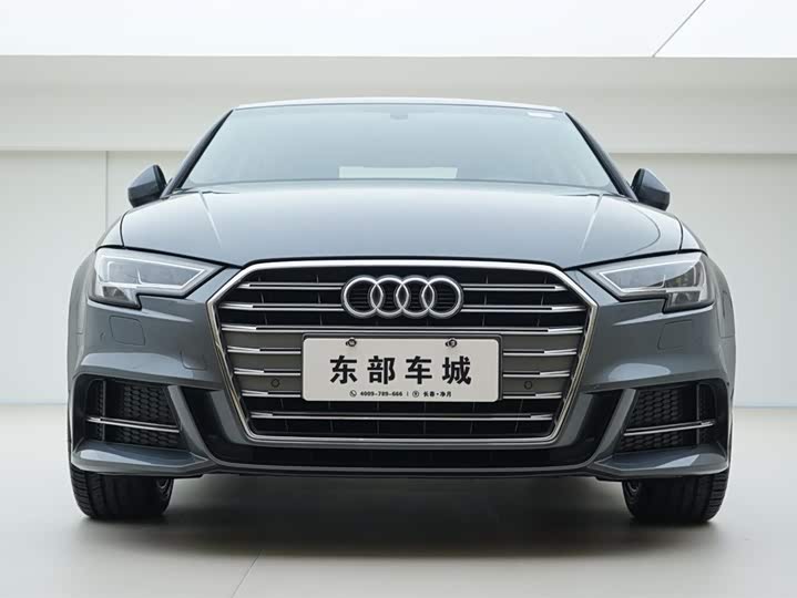 Фото 2 - Audi A3