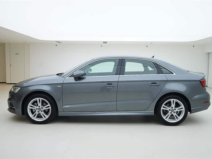 Фото 3 - Audi A3