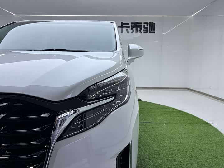 Фото 27 - Buick GL8 ES