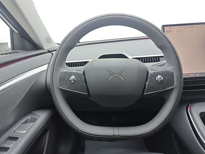 Фото 12 - XPeng Mona M03