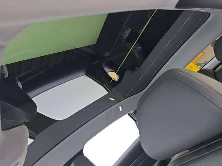 Фото 14 - XPeng Mona M03