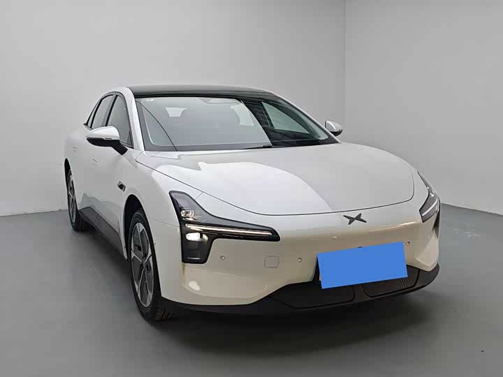 Фото 8 - XPeng Mona M03