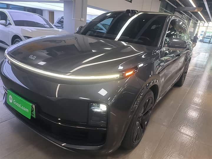 Фото 2 - LiXiang L9