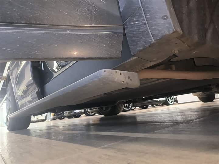 Фото 21 - LiXiang L9