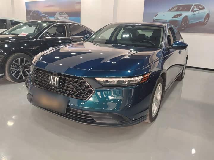 Фото 1 - Honda Accord