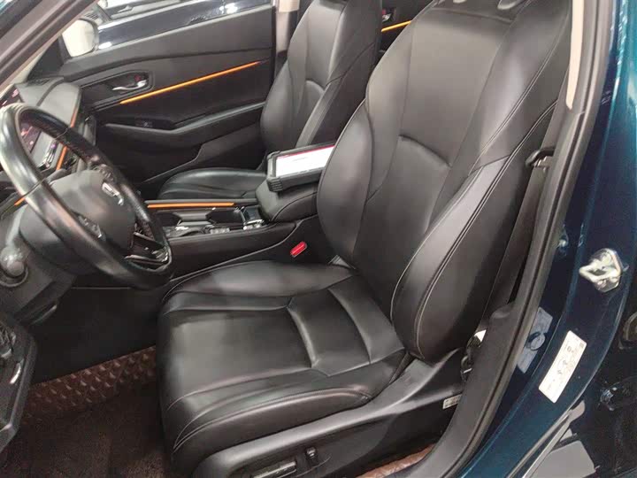 Фото 15 - Honda Accord