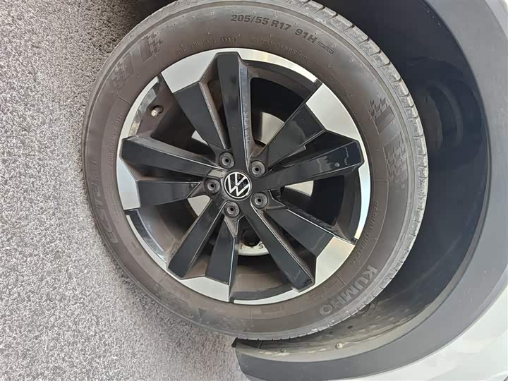 Фото 31 - Volkswagen Tacqua