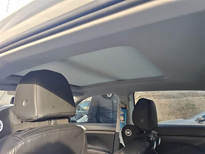 Фото 9 - Volkswagen Tacqua