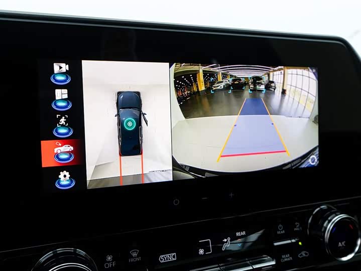 Фото 12 - Toyota Highlander