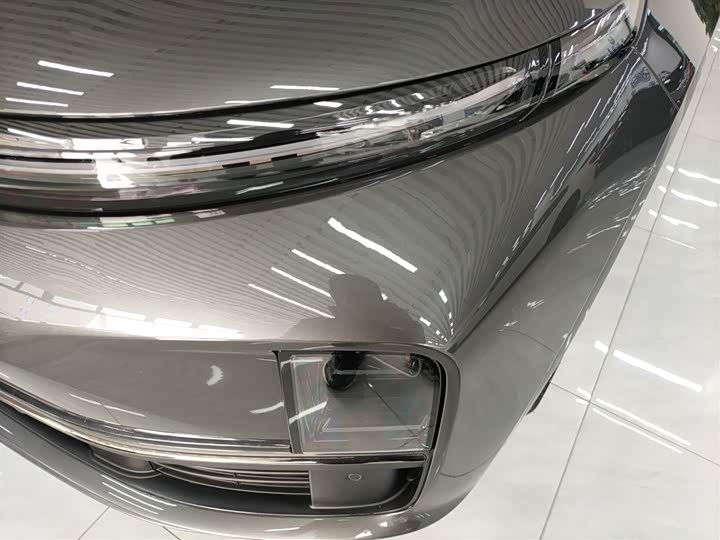 Фото 24 - LiXiang L7