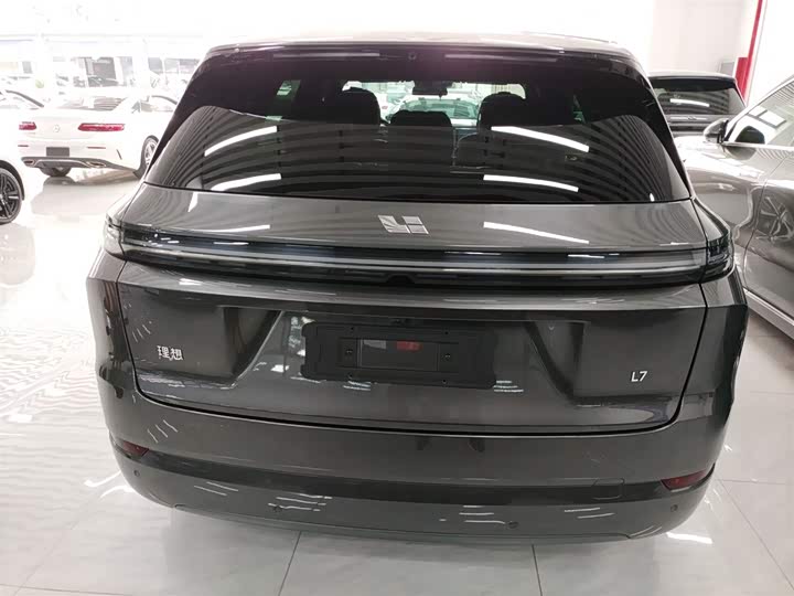 Фото 6 - LiXiang L7