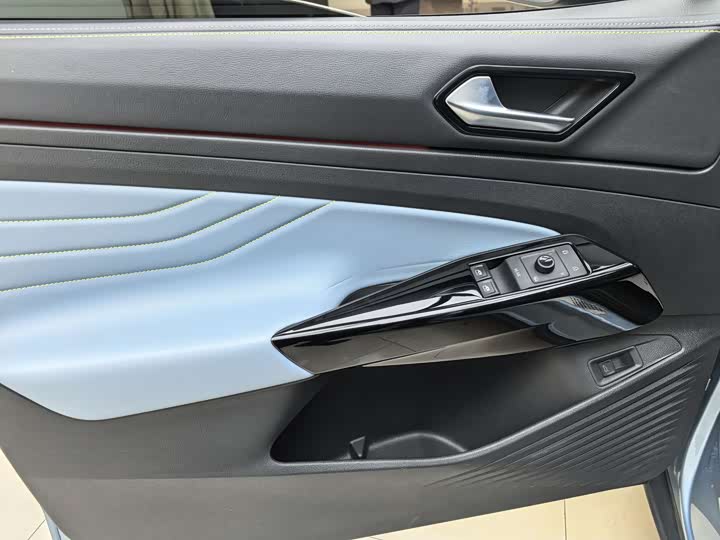 Фото 12 - Volkswagen ID.4 X