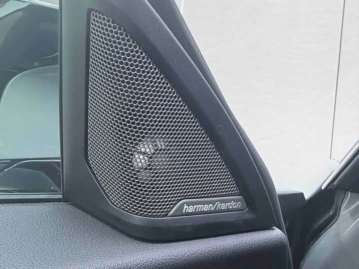 Фото 16 - BMW M2