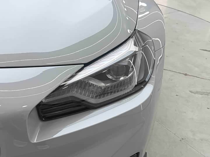 Фото 24 - BMW M2