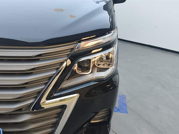 Фото 5 - Dongfeng Forthing Lingzhi M5