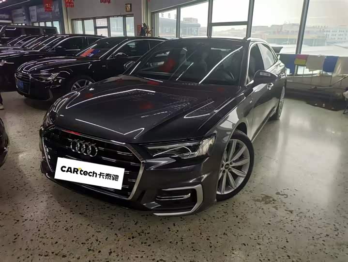 Фото 1 - Audi A6L