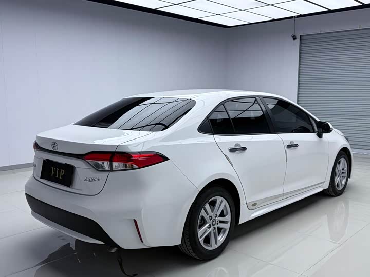 Фото 4 - Toyota Levin