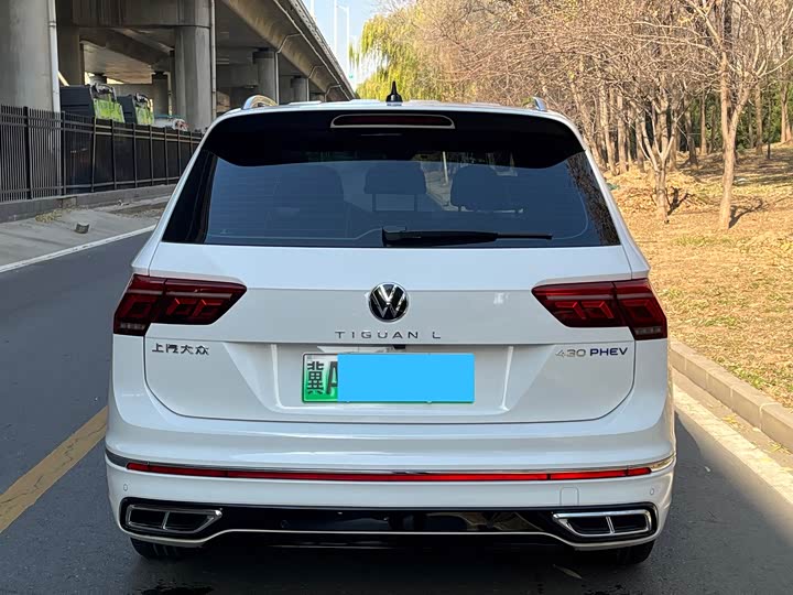 Фото 5 - Volkswagen Tiguan L Hybrid