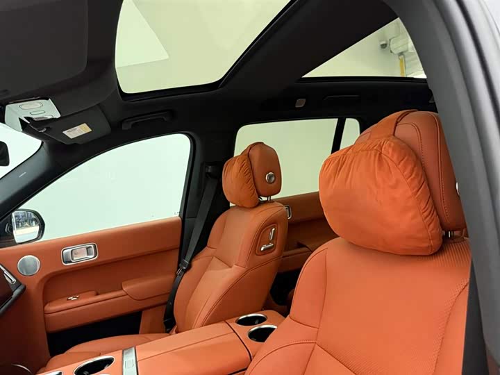 Фото 16 - LiXiang L8