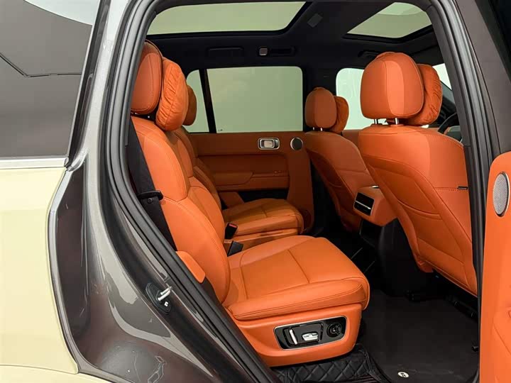 Фото 20 - LiXiang L8